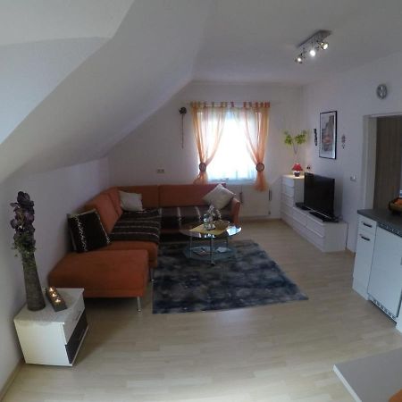 Ferienwohnung Am Sonnenweg Stanz Im Murztal 外观 照片